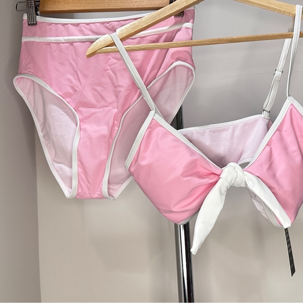 Chic Pink and White Bikini Swimwear